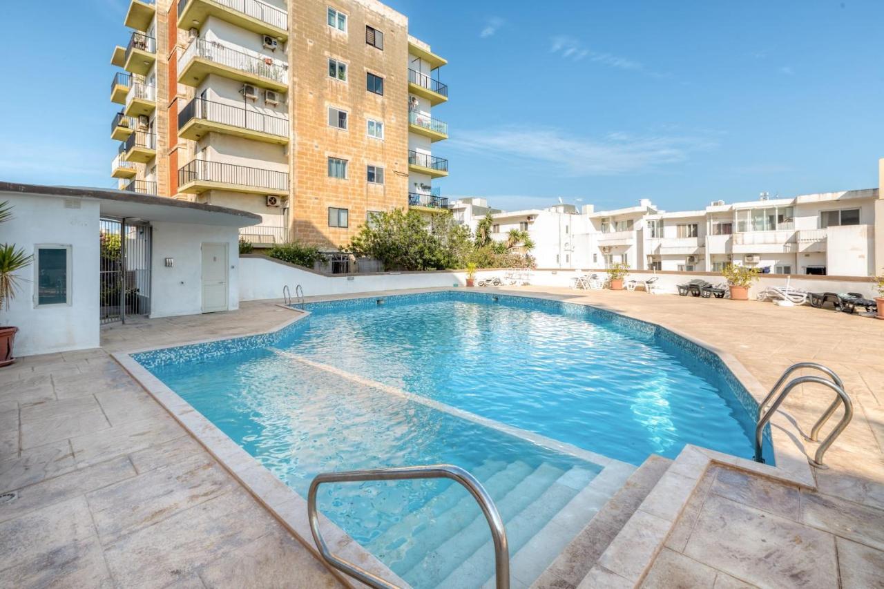 Pool Apartment Is-Swieqi Экстерьер фото